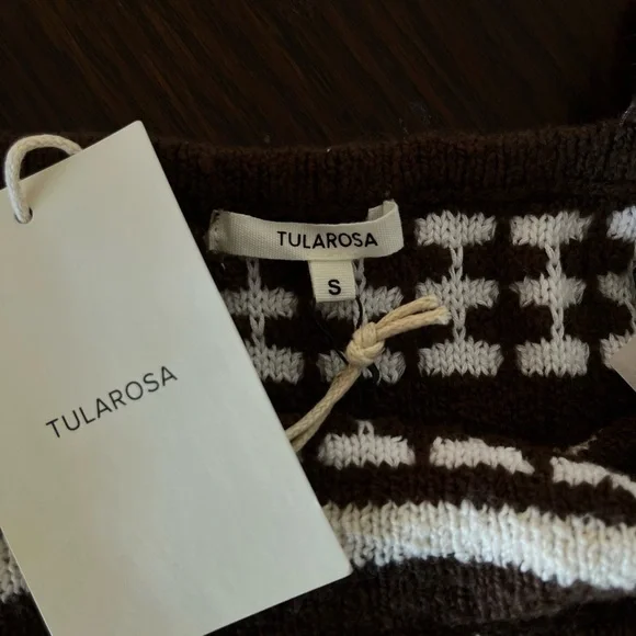 Tularosa Brown and Cream Knit Crop Top - Picture 3 of 3